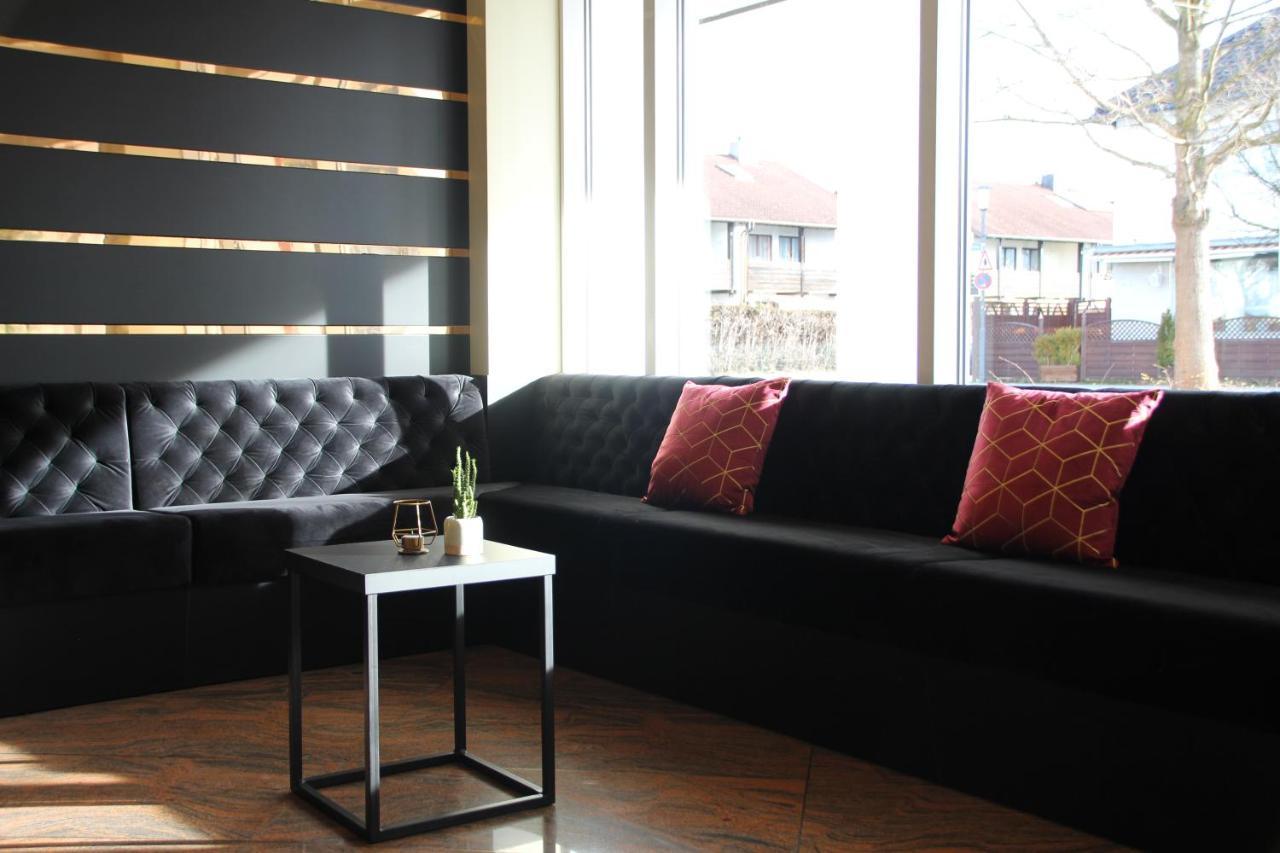 Abasto Hotel Eichenau Екстер'єр фото